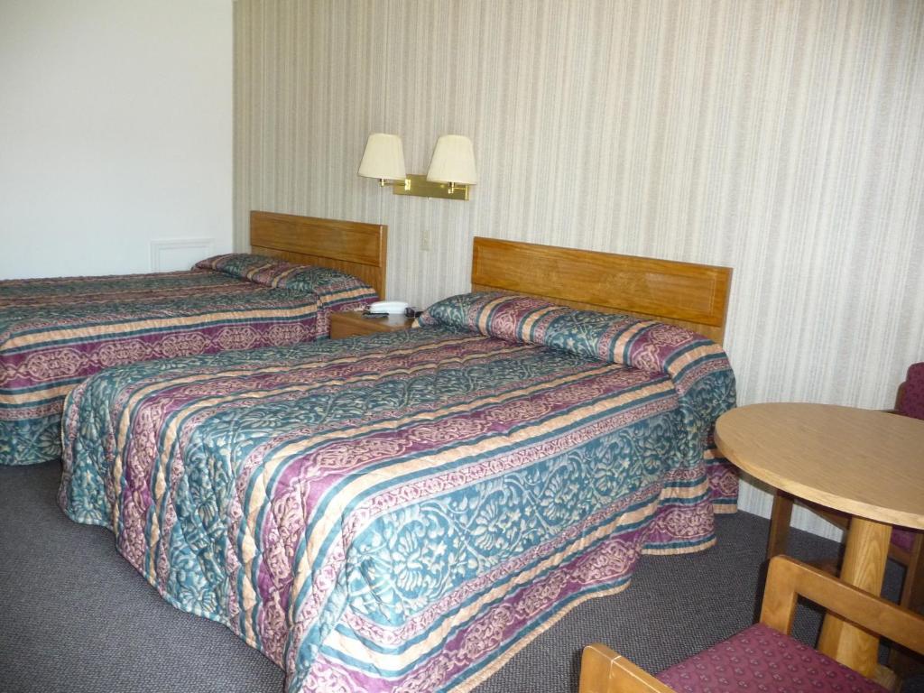 إليزابيث تاون Red Rose Motel الغرفة الصورة