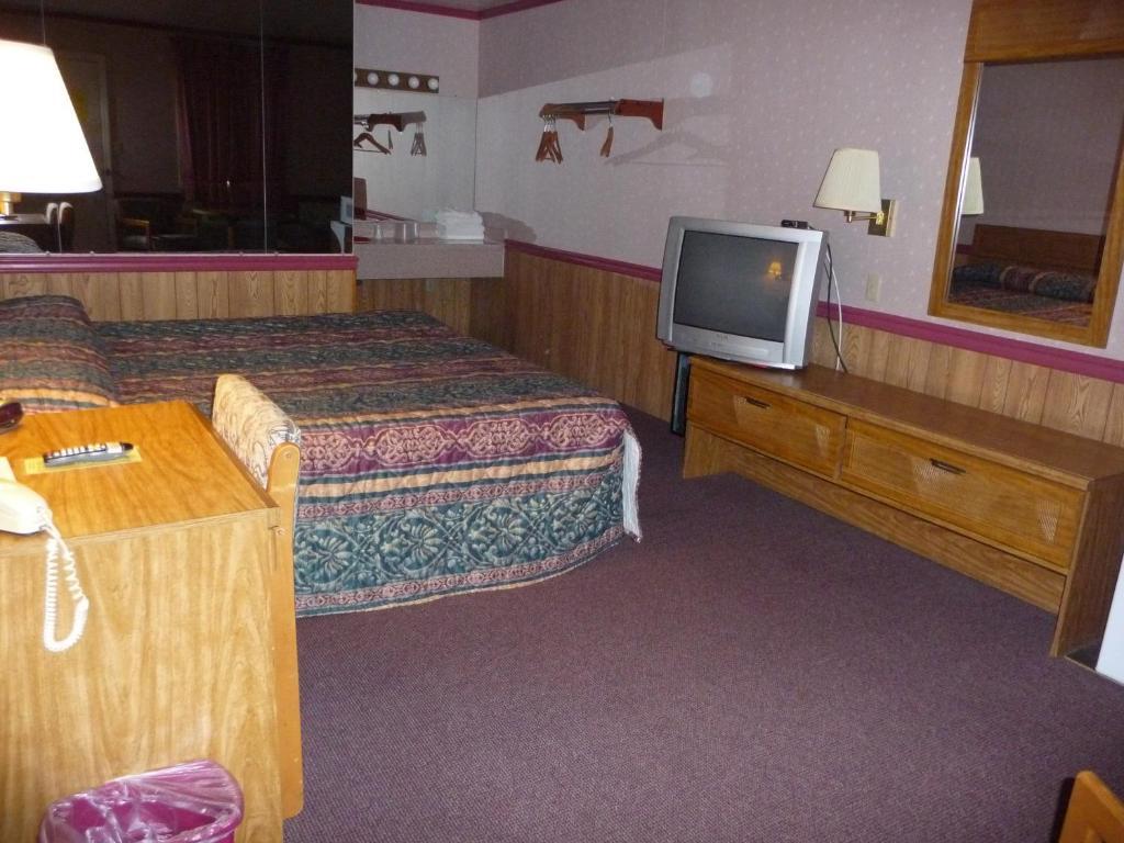 إليزابيث تاون Red Rose Motel الغرفة الصورة