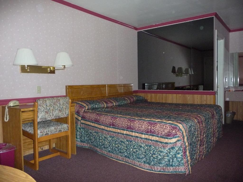 إليزابيث تاون Red Rose Motel الغرفة الصورة